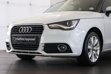 2012-Audi-A1-14-TFSI-3-dr-Ambition_7