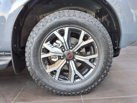 2026-Isuzu-D-Max-19-DDI-HR-X-Rider-Auto-Double-Cab_9