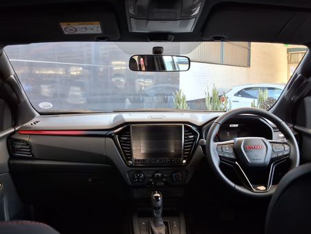 2026-Isuzu-D-Max-19-DDI-HR-X-Rider-Auto-Double-Cab_11