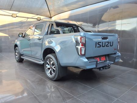 2026-Isuzu-D-Max-19-DDI-HR-X-Rider-Auto-Double-Cab_6
