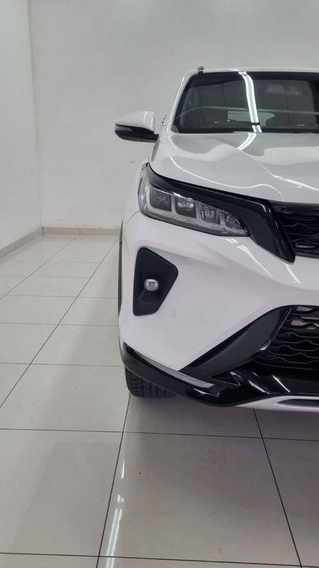 2025-Toyota-Fortuner-28-GD-6-4x4-Auto_2
