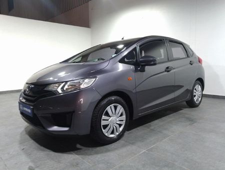 2020-Honda-Jazz-12-Trend_0