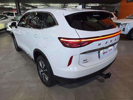 2021-Haval-H6-20T-Luxury-Auto_9