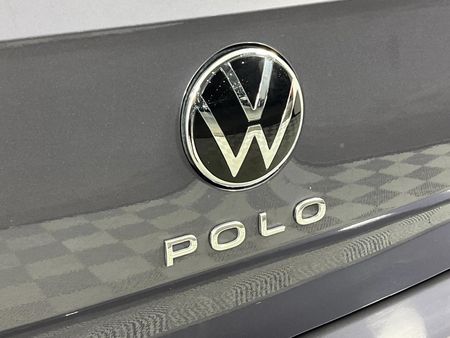2023-Volkswagen-Polo-10-TSI-Life_7