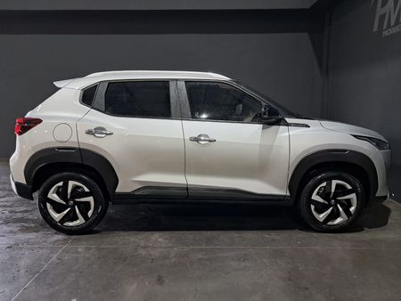 2026-Nissan-Magnite-10-Visia_3