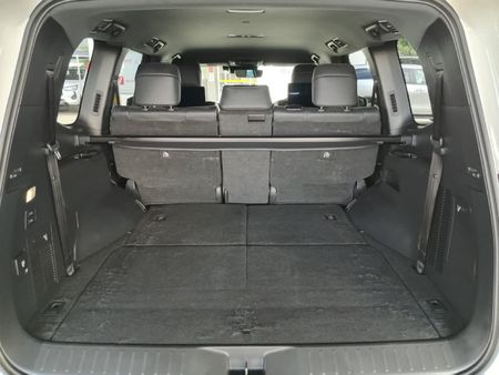 2025-Toyota-Land-Cruiser-300-V6-33D-ZX_21