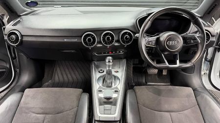 2016-Audi-TT-Coupe-20-TFSI-Auto-45-TFSI_9