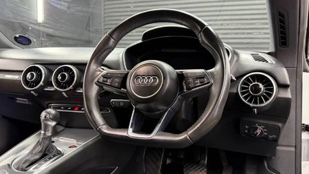 2016-Audi-TT-Coupe-20-TFSI-Auto-45-TFSI_10