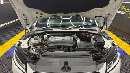 2016-Audi-TT-Coupe-20-TFSI-Auto-45-TFSI_18