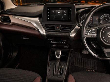 2025-Suzuki-Fronx-15-GL-Auto_12