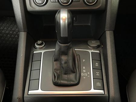 2020-Volkswagen-Amarok-20-BiTDI-Highline-132kW-Auto-Double-Cab_10