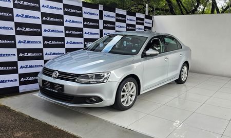 2014-Volkswagen-Jetta-VI-14-TSI-Comfortline-Auto_0