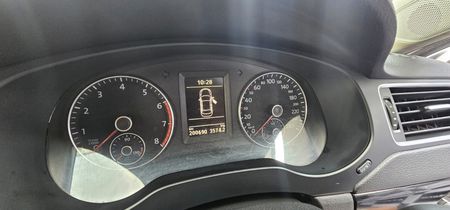 2014-Volkswagen-Jetta-VI-14-TSI-Comfortline-Auto_10