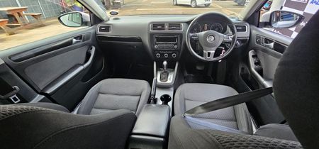 2014-Volkswagen-Jetta-VI-14-TSI-Comfortline-Auto_6