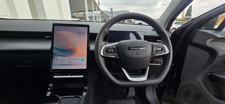 2026-Lepas-L4-15T-Pantera-Auto_10