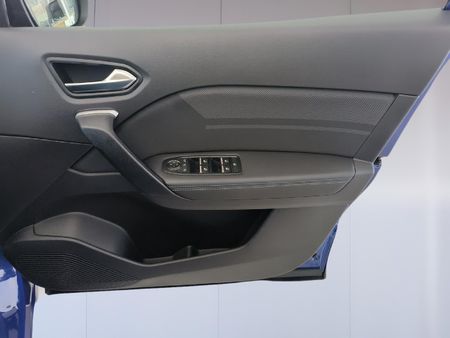 2026-Renault-Captur-13T-Esprit-Alpine-EDC-Auto_14