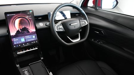 2026-Lepas-L4-15T-Pantera-Auto_13
