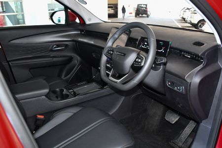2026-Lepas-L4-15T-Pantera-Auto_15