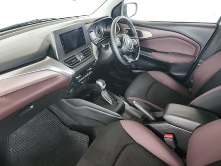 2025-Suzuki-Fronx-15-GL-Auto_6