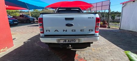 2015-Ford-Ranger-32-TDCi-XLS-SuperCab_9