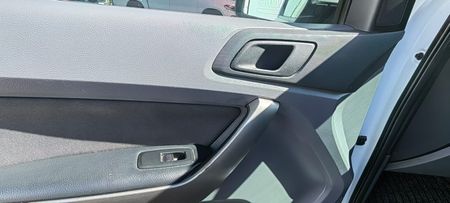 2015-Ford-Ranger-32-TDCi-XLS-SuperCab_13