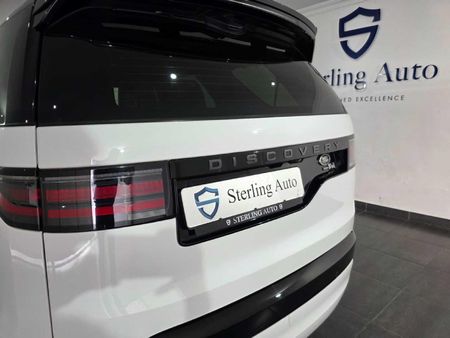 2022-Land-Rover-Discovery-30-TD-SE-R-Dynamic-D300_7