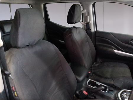 2024-Nissan-Navara-25-DDTi-LE-Plus-4X4-Auto-Double-Cab_15