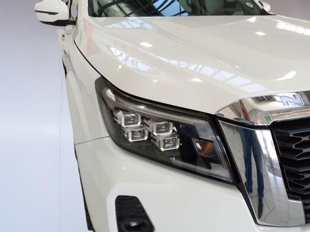 2024-Nissan-Navara-25-DDTi-LE-Plus-4X4-Auto-Double-Cab_8