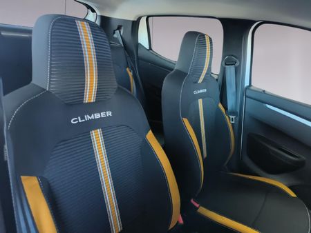 2026-Renault-Kwid-10-Climber-Auto_15
