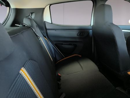 2026-Renault-Kwid-10-Climber-Auto_16