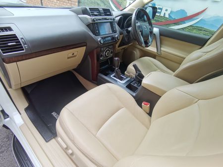 2014-Toyota-Land-Cruiser-Prado-30-TDI-VX-Auto_11