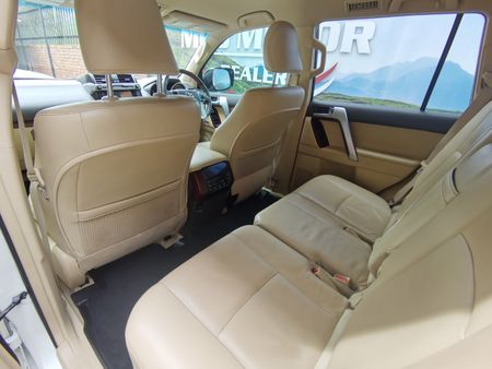 2014-Toyota-Land-Cruiser-Prado-30-TDI-VX-Auto_15