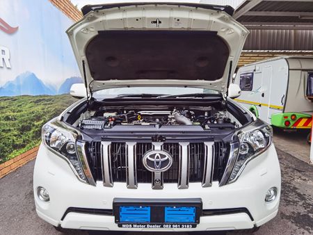 2014-Toyota-Land-Cruiser-Prado-30-TDI-VX-Auto_6