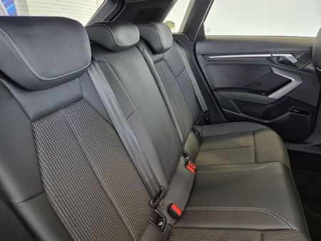 2025-Audi-A3-Sportback-35-TFSI-Auto_25
