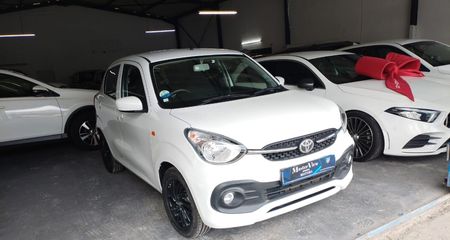 2025-Toyota-Vitz-10-XR_0