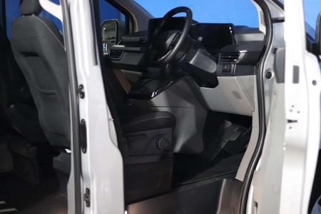 2025-Ford-Tourneo-Custom-20-TDCi-LWB-Trend-Auto_7