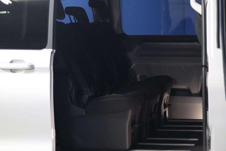 2025-Ford-Tourneo-Custom-20-TDCi-LWB-Trend-Auto_8