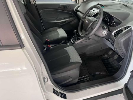 2017-Ford-EcoSport-15-TiVCT-Ambiente_7