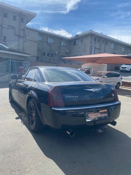 2006-Chrysler-300C-57-Hemi-V8-Auto_5