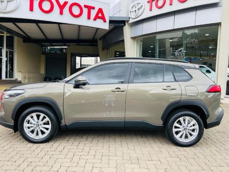 2026-Toyota-Corolla-Cross-18-XS_10