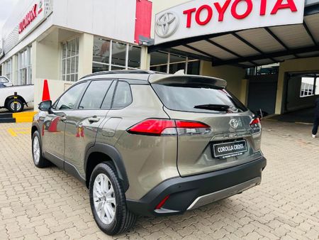 2026-Toyota-Corolla-Cross-18-XS_1