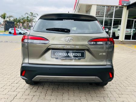 2026-Toyota-Corolla-Cross-18-XS_4