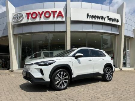2026-Toyota-Corolla-Cross-18-XR-Hybrid_0