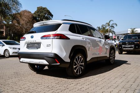 2026-Toyota-Corolla-Cross-18-XR-Hybrid_6