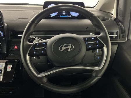 2025-Hyundai-Staria-22d-Elite-Auto_11