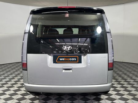 2025-Hyundai-Staria-22d-Elite-Auto_18