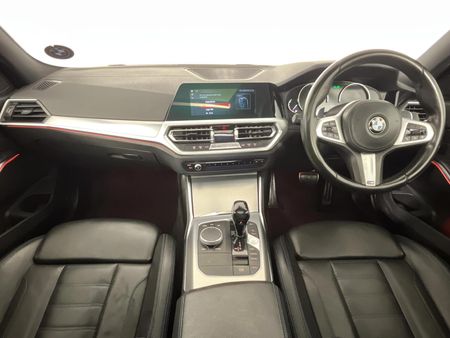 2019-BMW-3-Series-330i-M-Sport-Launch-Edition_1