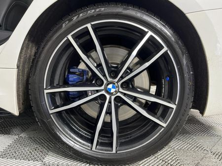 2019-BMW-3-Series-330i-M-Sport-Launch-Edition_6