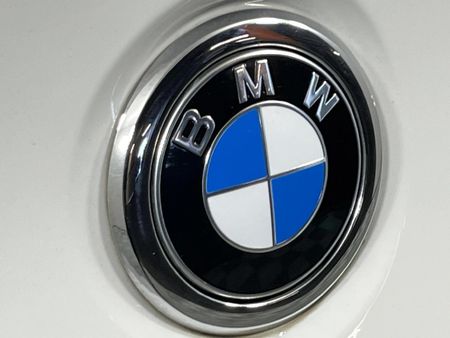 2019-BMW-X4-xDrive20d-M-Sport_11