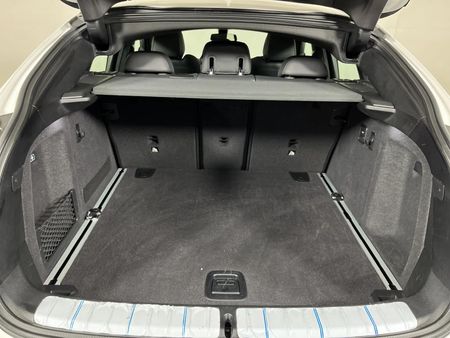 2019-BMW-X4-xDrive20d-M-Sport_14